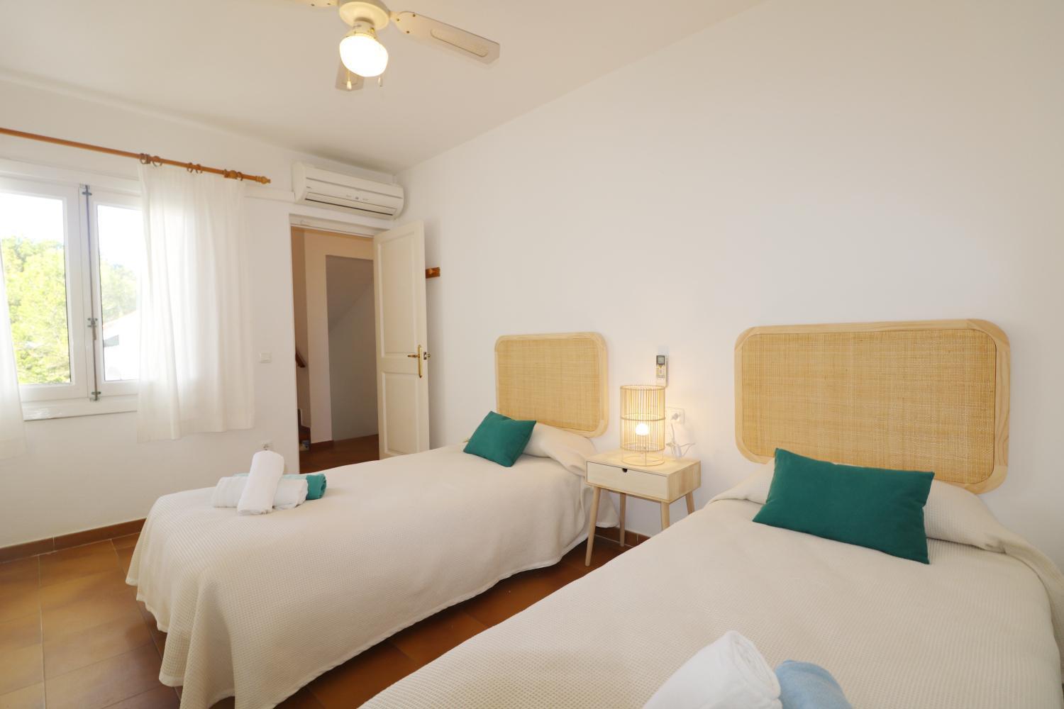 Villa Las Marinas - 4, Con Piscina Privada Y A 5 Minutos De La Playa Аренал д'ен Кастел Екстериор снимка